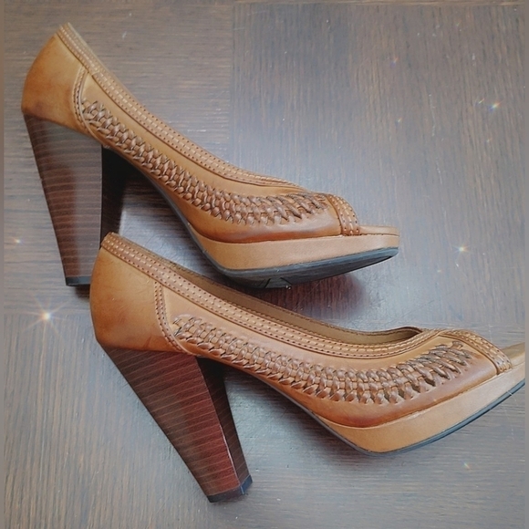 Pre-Loved BOHO Vintage Look American Eagle Open Toe Sandals W/High Stacked Heels - Picture 6 of 15